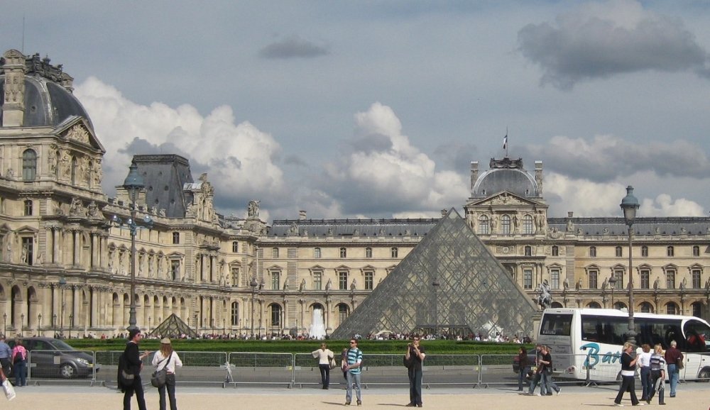 Louvre Pyramid