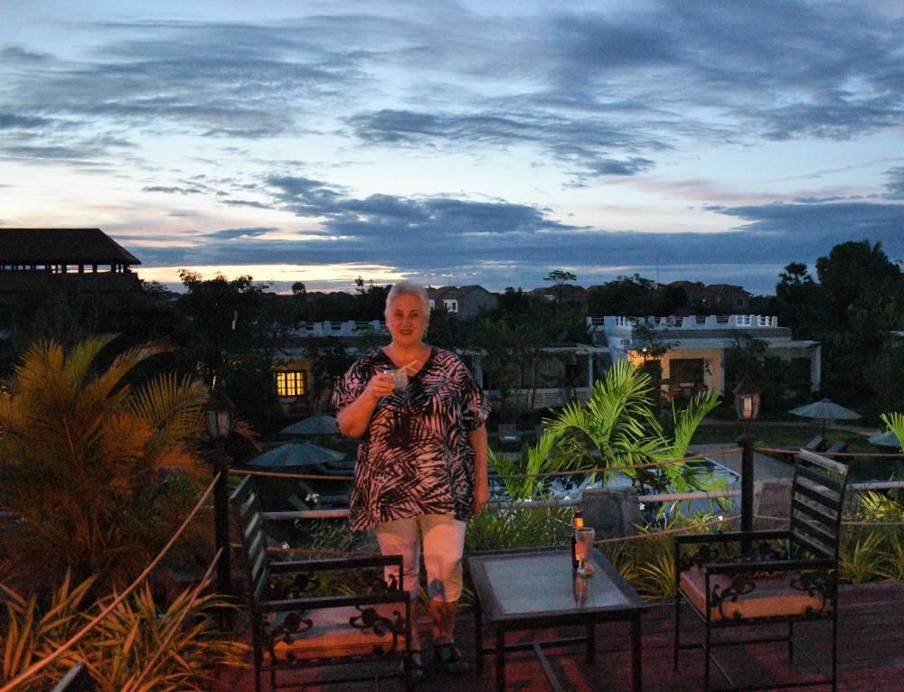 Resort Sky Lounge - Watch the sun set over Siem Reap