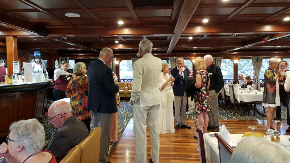 Murray Princess Sturt dining room