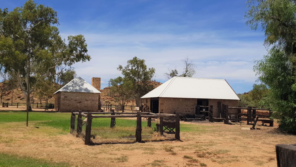 Uluru travel guide Alice Springs Telegraph Station Historical Reserve