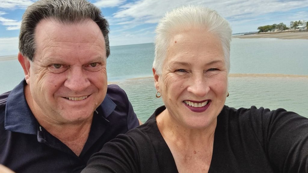 Submit a guest post on Frequent Traveller and work with Alan and Ros Cuthbertson
