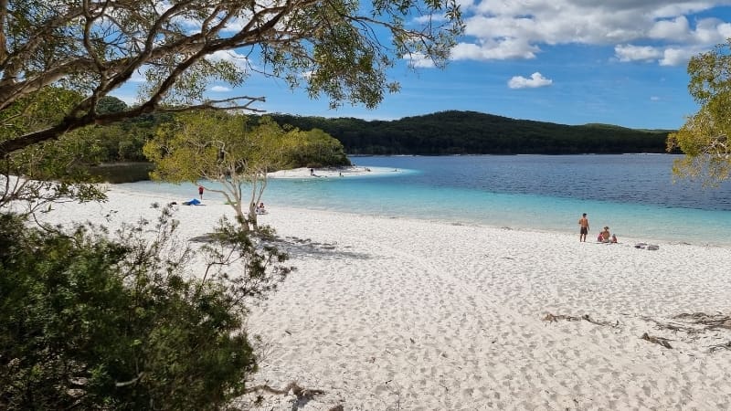 Lake McKenzie on Fraser Island was a stop off on our Brisbane to Cairns Road Trip.