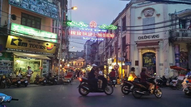The streets of Hanoi Old Quarter by night