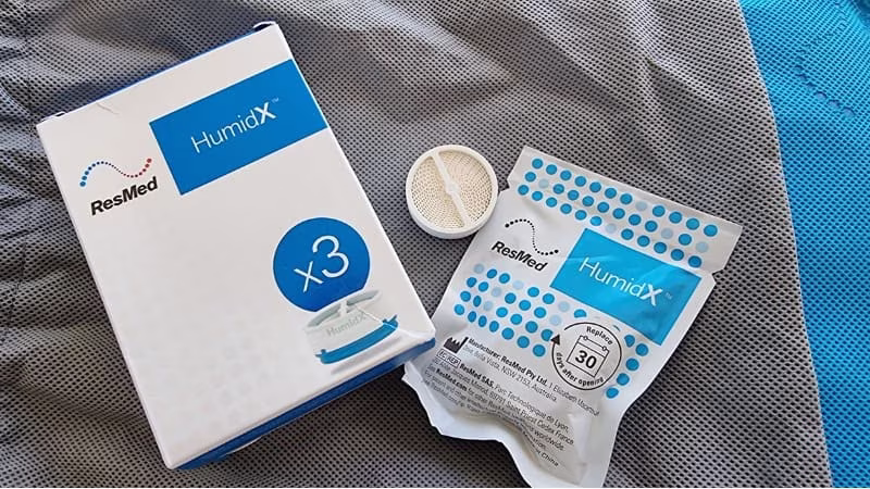 ResMed AirMini Travel CPAP Packet of ResMed HumidX cartridges